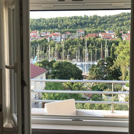 Peter&Zana Apartments Стари Град Экстерьер фото